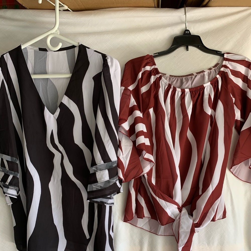 Lot of 2 striped shirts never worn size M